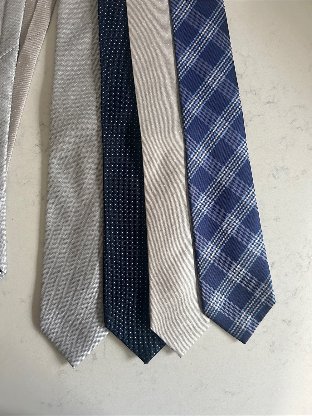 Bundle of 11 men’s ties- banana Republic & J Crew brooks brothers - Picture 4 of 4